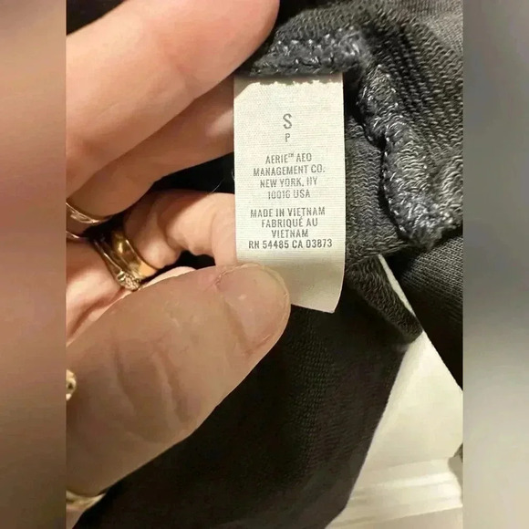 Aerie Oversized Gray Crewneck long sleeve shirt Size Small EUC - Picture 6 of 7